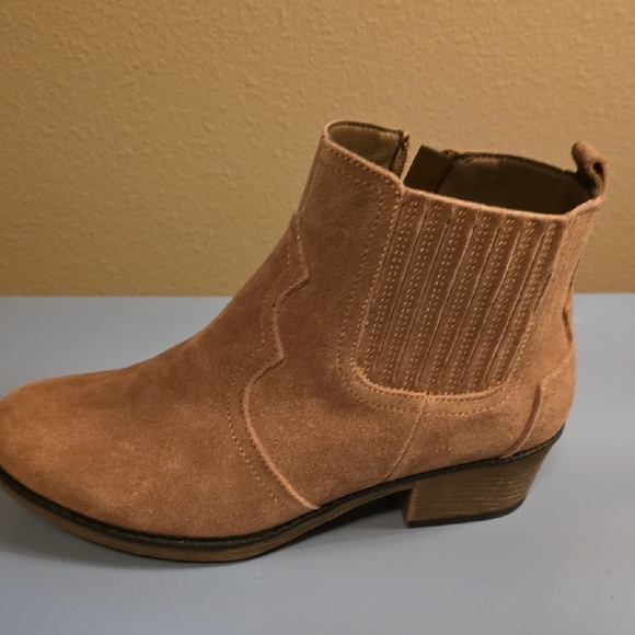 Propet Women's Suede Ankle Booties in Taupe - Picture 5 of 9